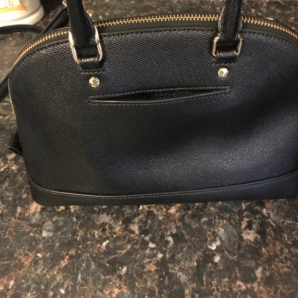 Cross body Coach Purse - Picture 3 of 4